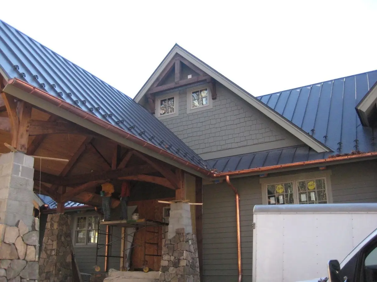 Craftsman Roofing team delivering quality roofing work in Still River